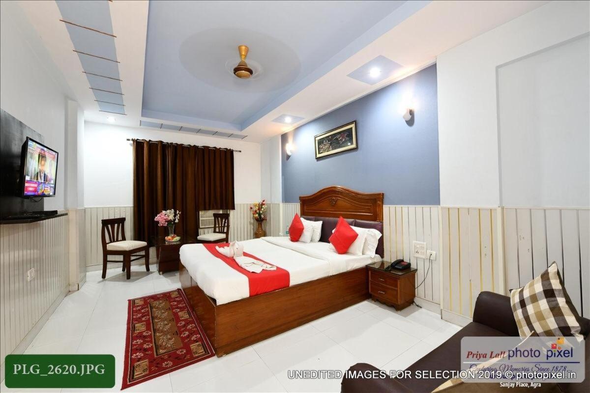 אגרה Hotel Chanakya מראה חיצוני תמונה