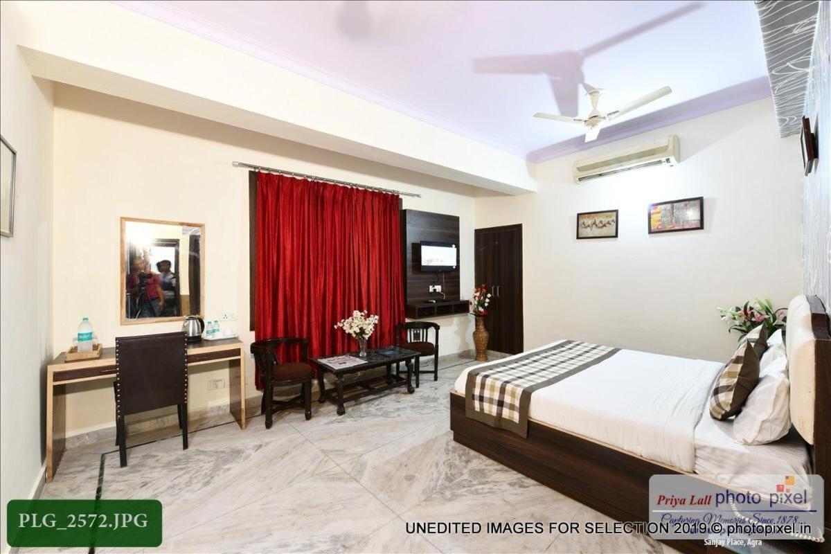 אגרה Hotel Chanakya מראה חיצוני תמונה