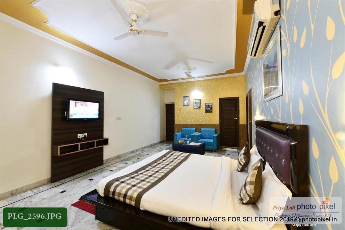 אגרה Hotel Chanakya מראה חיצוני תמונה
